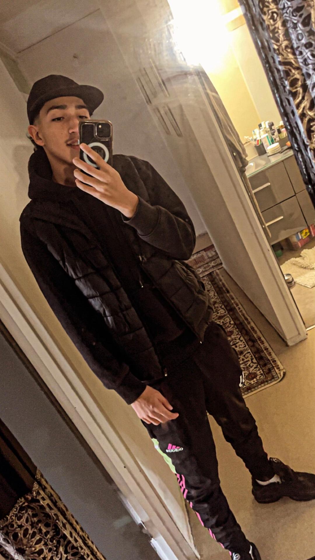 Hadrien - Cinuos-chel - Grisons | Annonce Rencontre