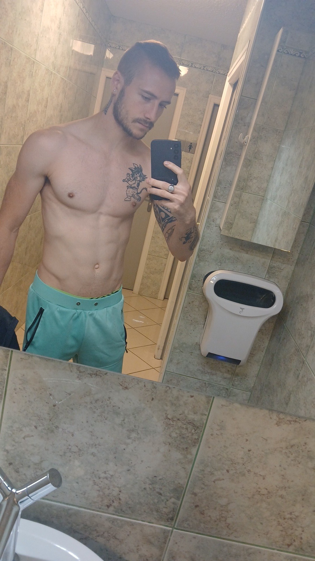 Ritchy - Olivone - Tessin | Annonce Rencontre