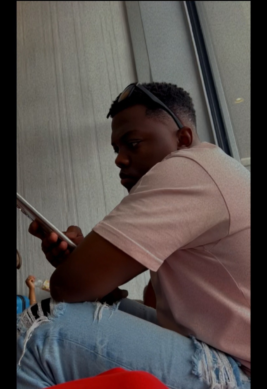 Mamadi - Mex VD - Vaud | Annonce Rencontre