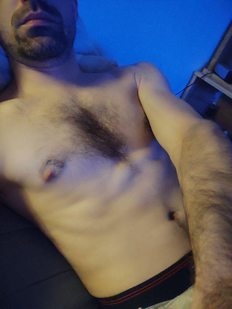 Hadrian - Hätzingen - Glaris | Annonce Rencontre